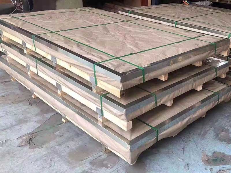 Steel plate packaging